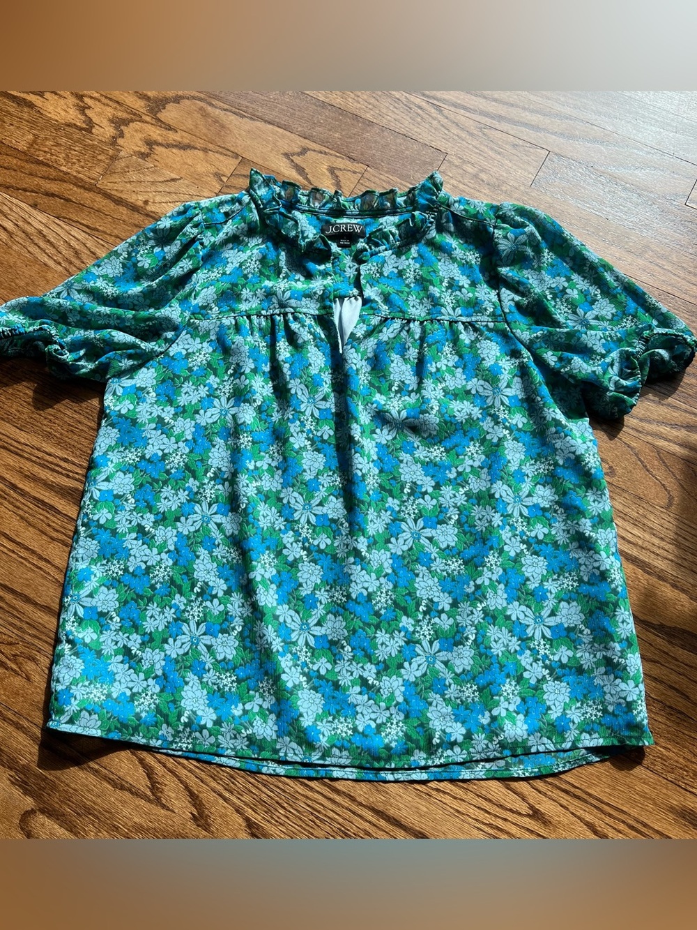 J. Crew Green Floral Ruffle Neck Short Sleeve Blouse